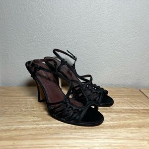 Tahari slingback heel 6